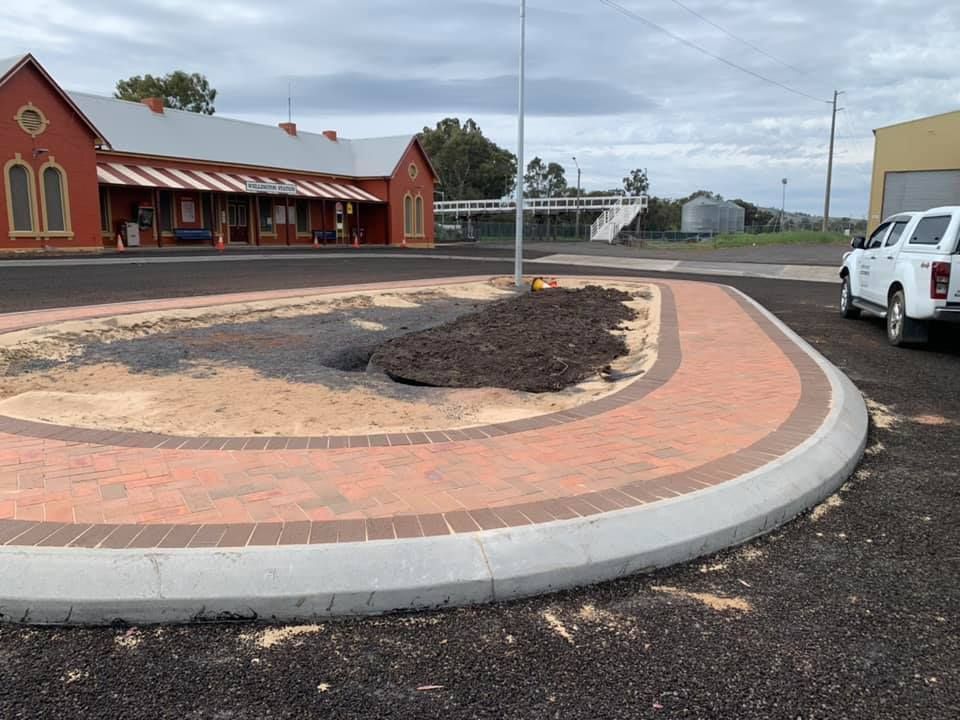 Ongoing Construction of a Curve Paving — Creative Spaces Landscaping in Dubbo, NSW