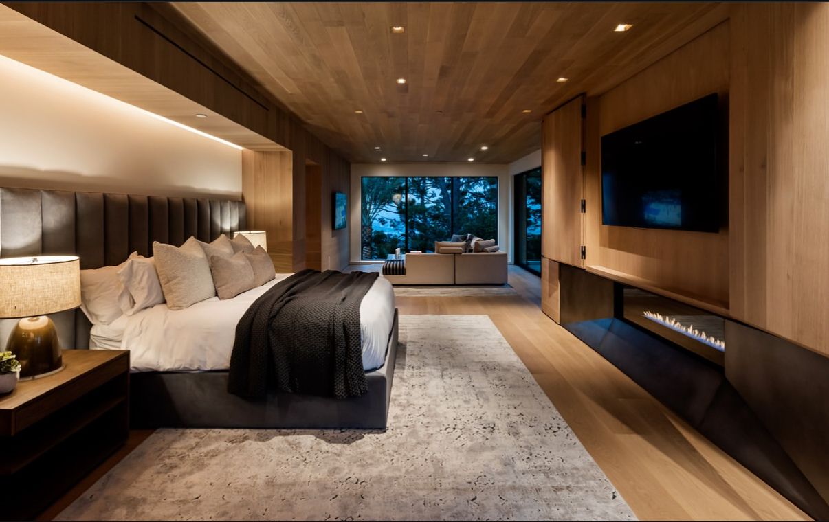 Design & Remodel Your Bedrooms in Mid-Missouri With Big Tree Construction.