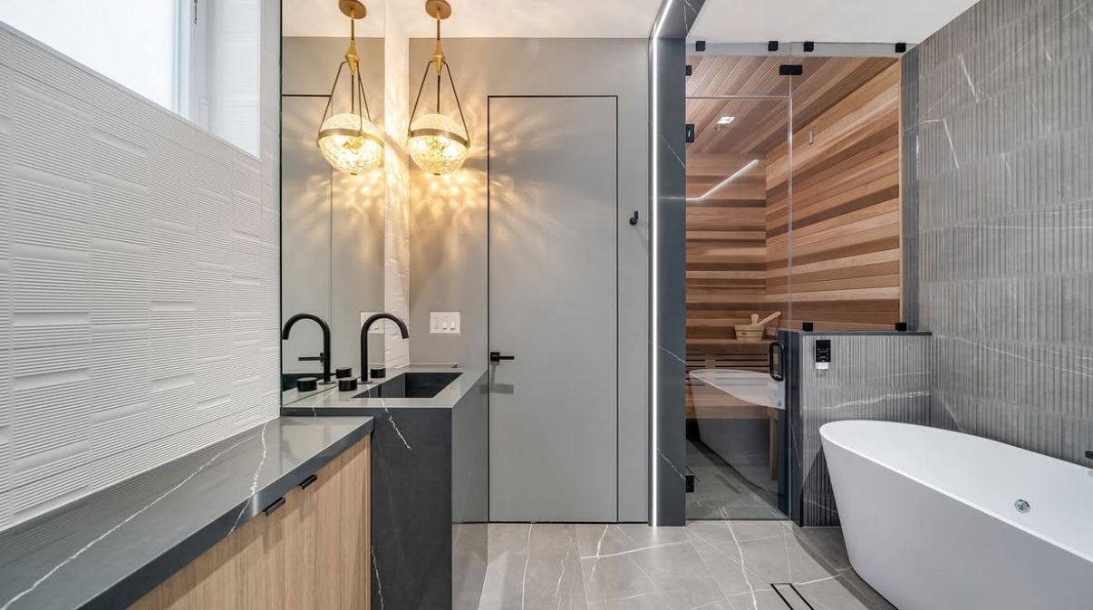 From the Vanity to the Tub, Your New Bathroom in Mid-MO Can Be Trusted to Big Tree Construction