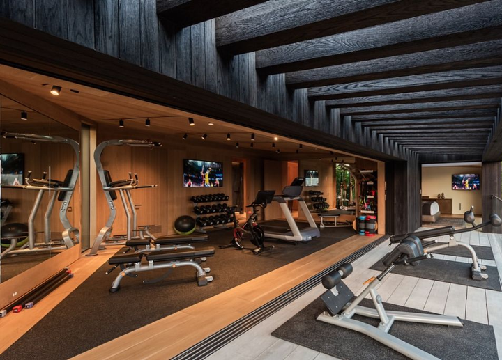 Add an Extended Gym to Your Mid-Missouri Home With Our Qualified Builders.