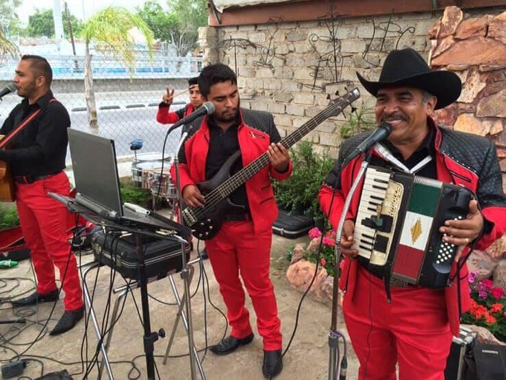 LOS NALGONES DEL NORTE
