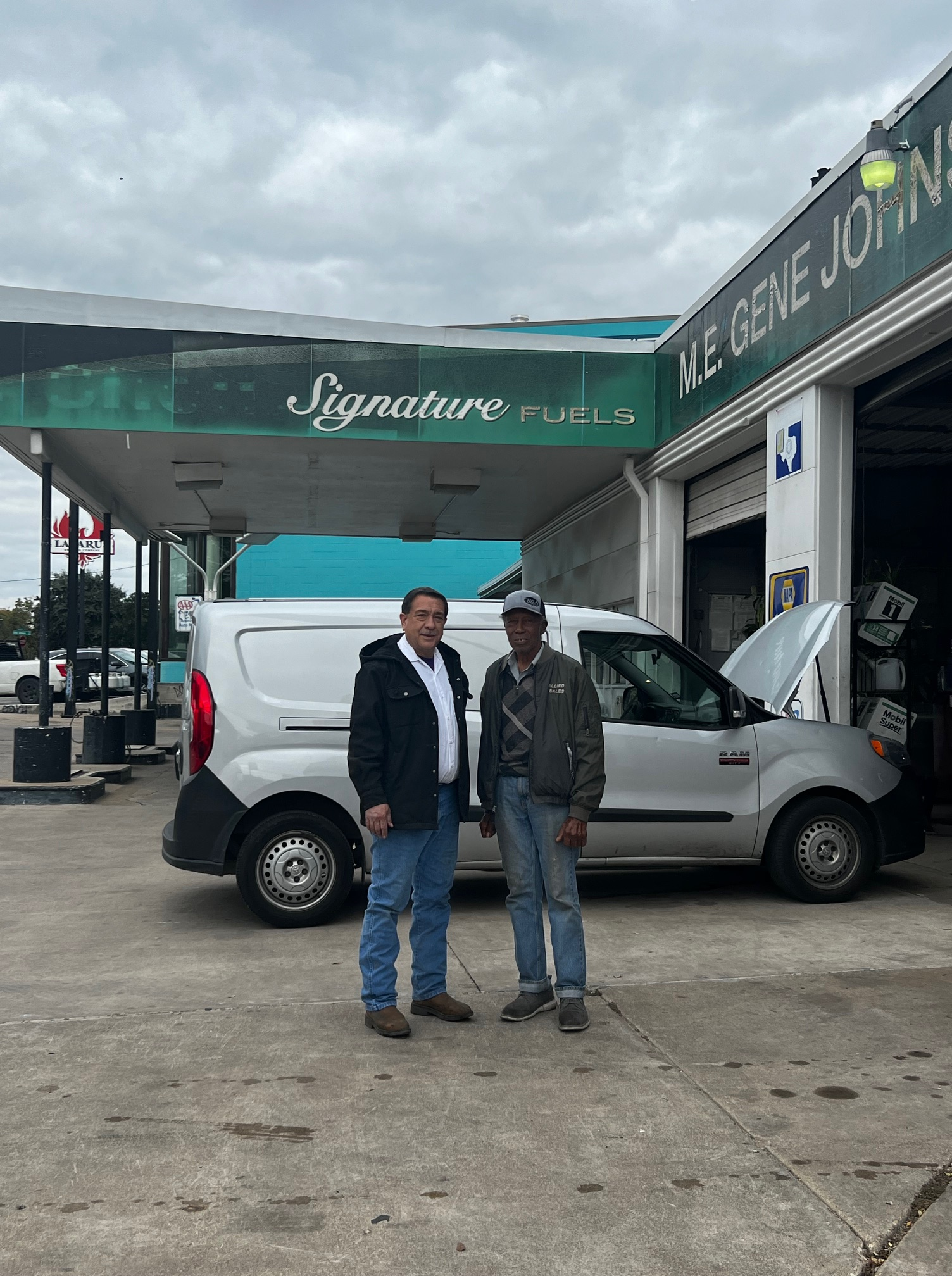 Our Shop | M.E. Gene Johnson Garage