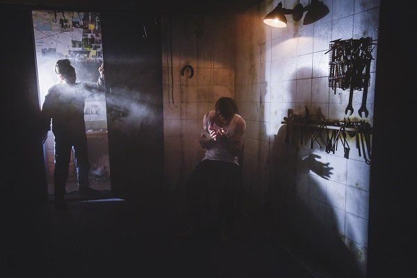 Review Hela Gan By Mari Izzard Yn The Other Room From 5 11 24 11 19 In Cardiff And Transfers To London Theatre503 Early Next Year