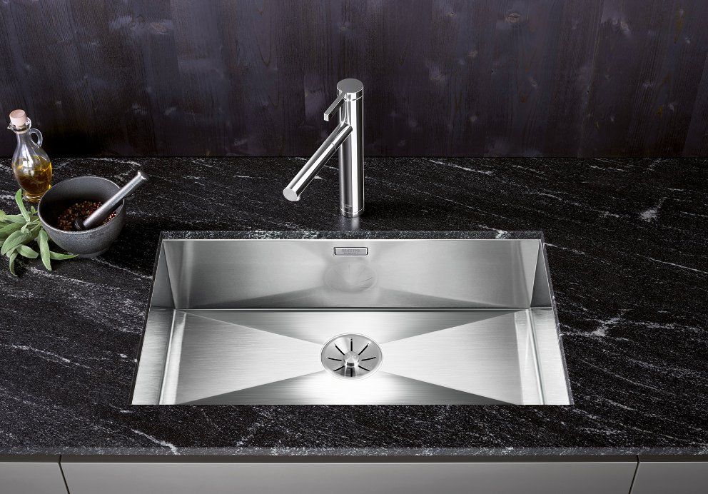 כיור נירוסטה