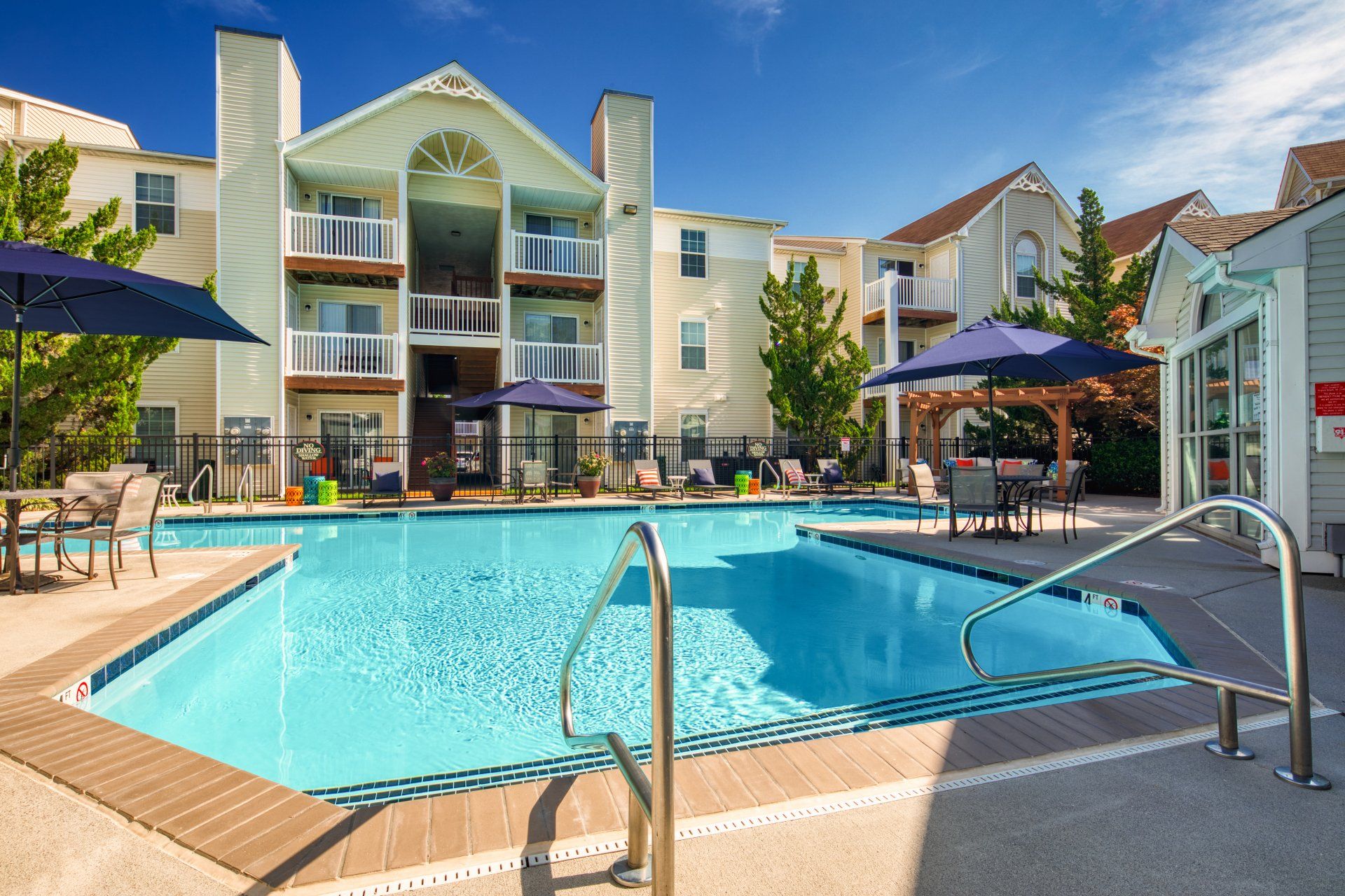 summer station apartments