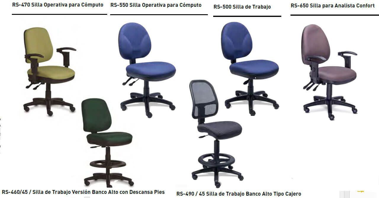 Un montón de sillas de oficina de diferentes colores sobre un fondo blanco.