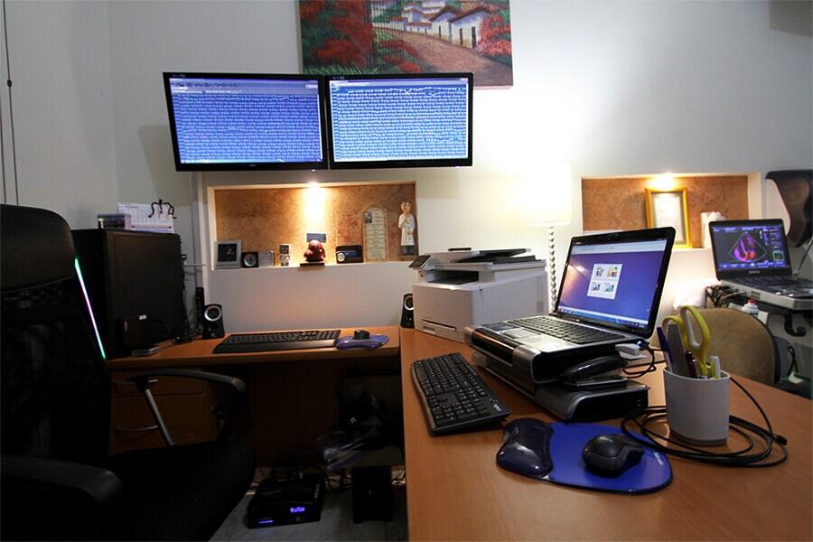 CUEVAS GARCIA EDGAR DR