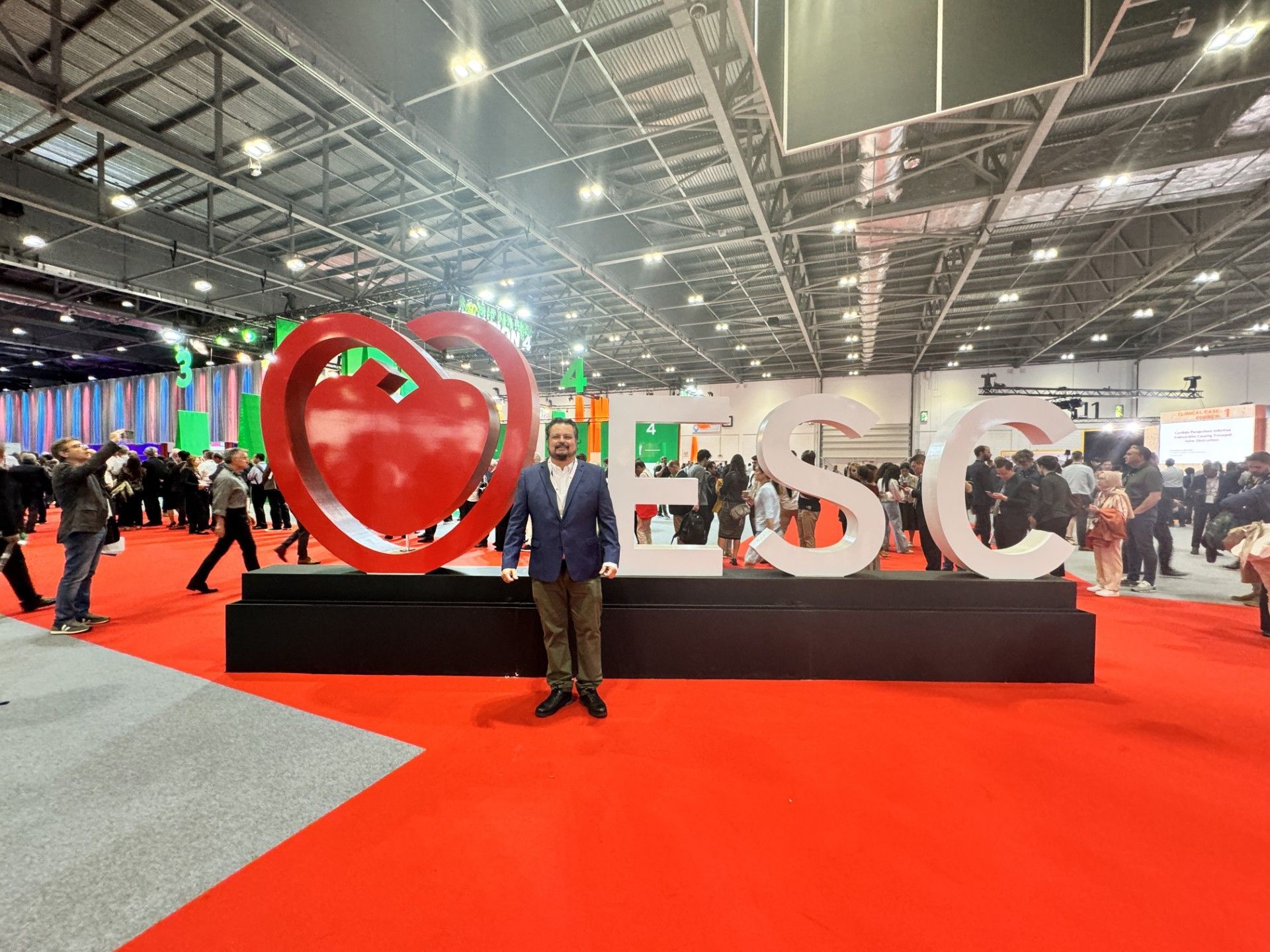 CUEVAS GARCIA EDGAR DR