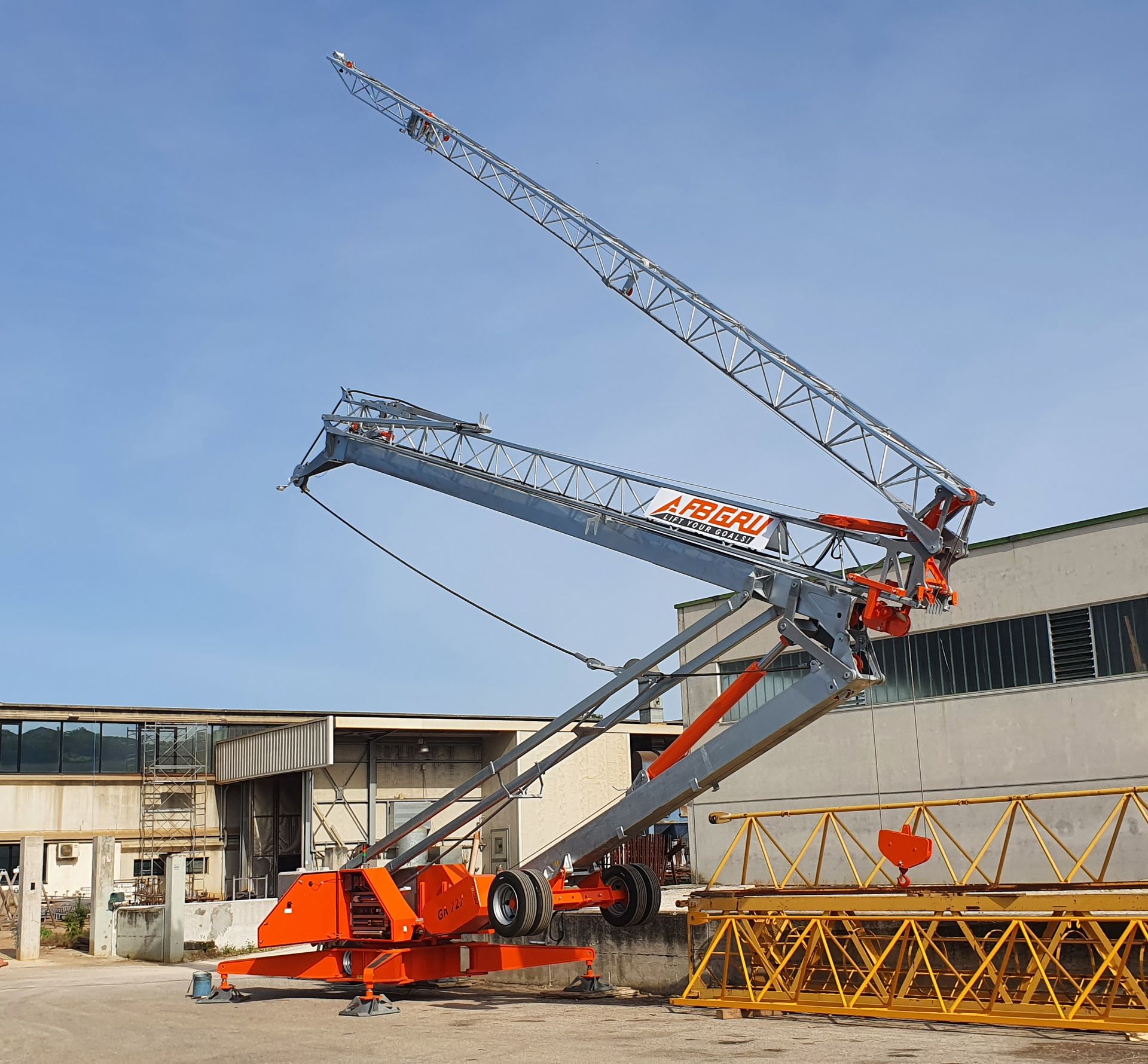 montaggio gru