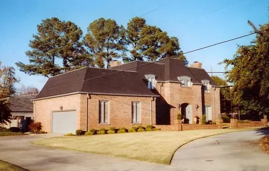 Side View of the Brown House — Decatur, AL — Guaranty Roofing
