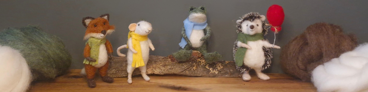 Wolschatten verkoopt en geeft  workshops van The Wool Family