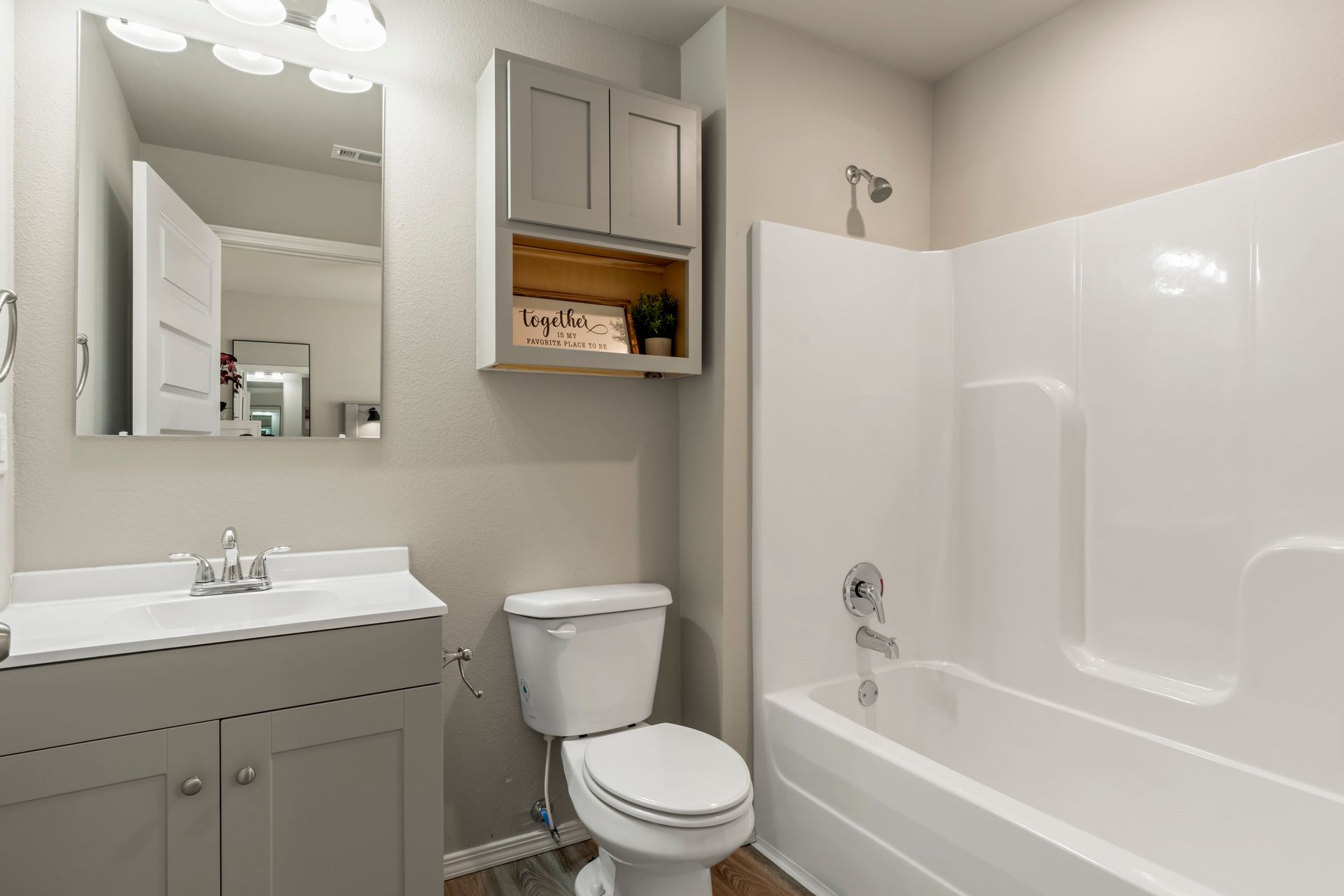 The Reserve at Springdale- bathroom