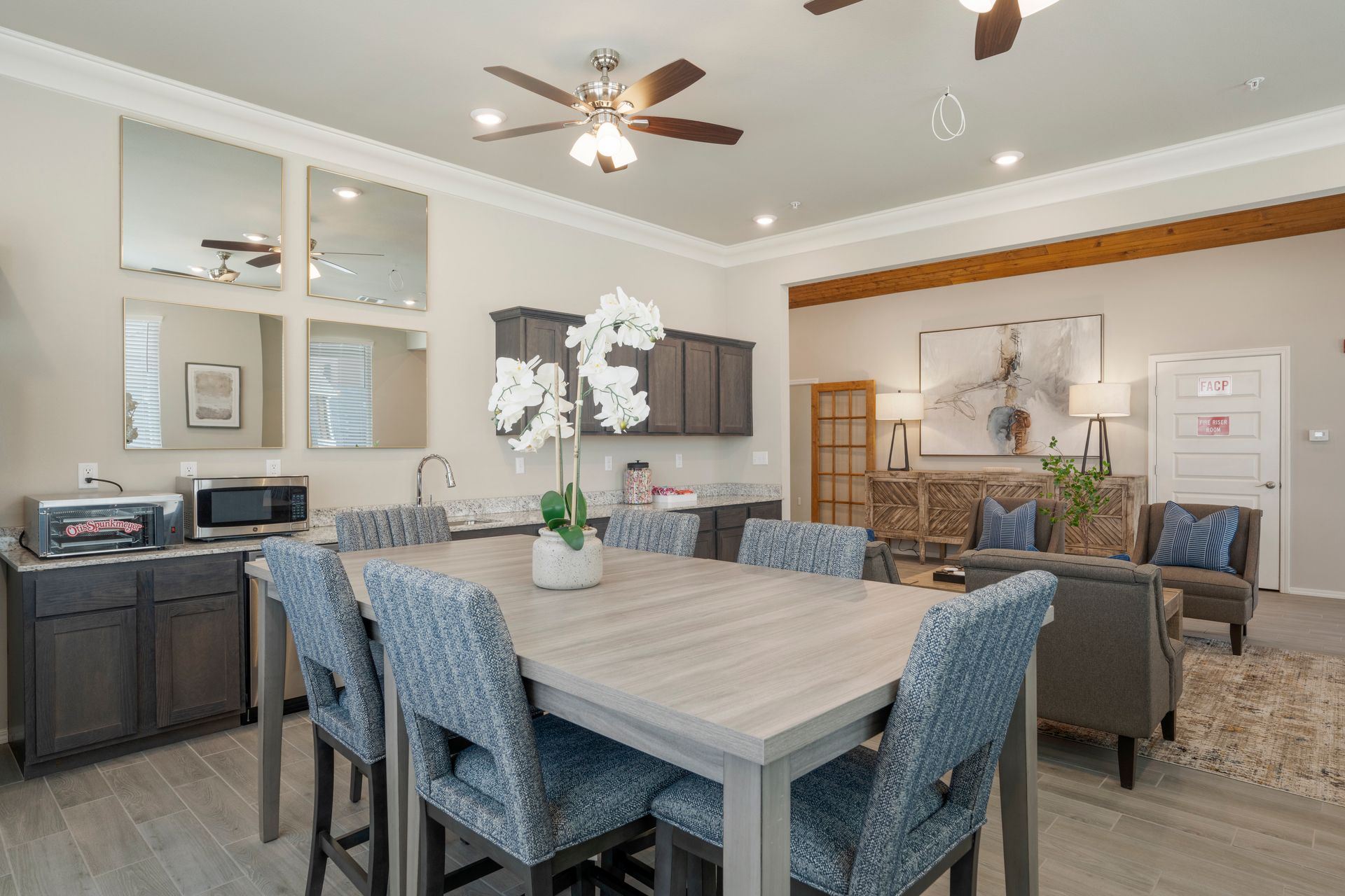 The Reserve at Springdale- Dining table