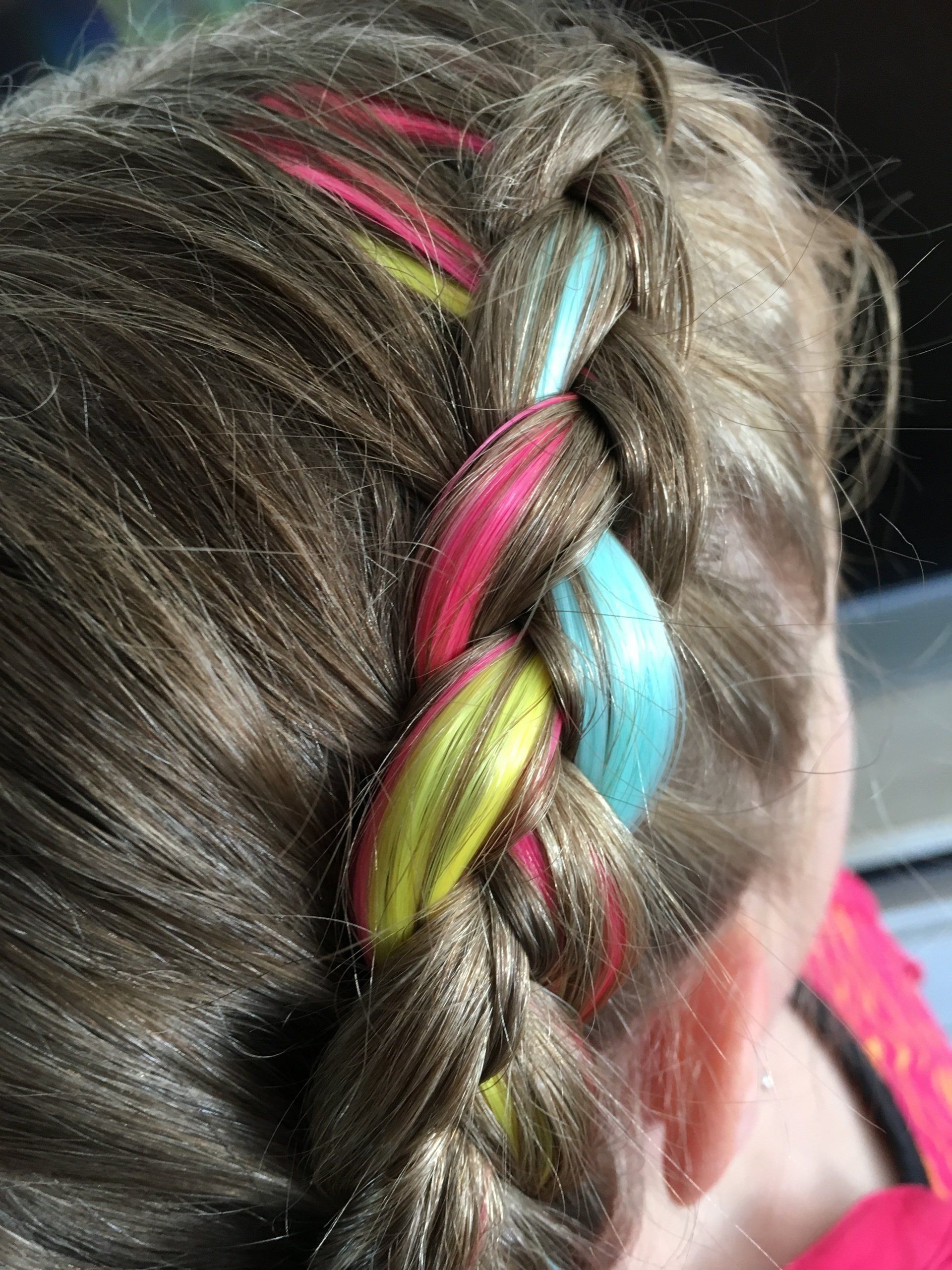 Kindervermaak schminken door Vanja Glitter & Schmink voor feest en evenement in Emmen, Assen, Groningen, Hoogeveen, Drenthe en Groningen