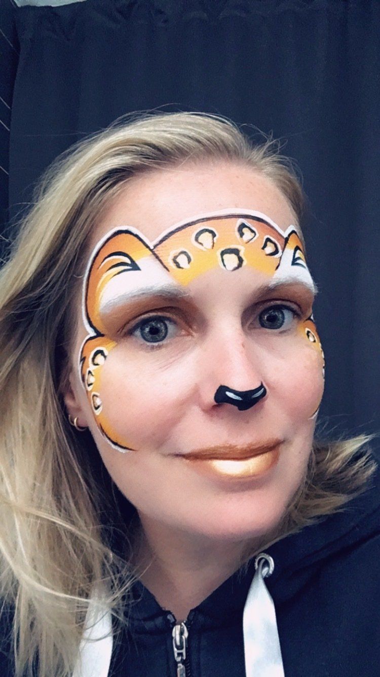 Kindervermaak schminken door Vanja Glitter & Schmink voor feest en evenement in Emmen, Assen, Groningen, Hoogeveen, Drenthe en Groningen