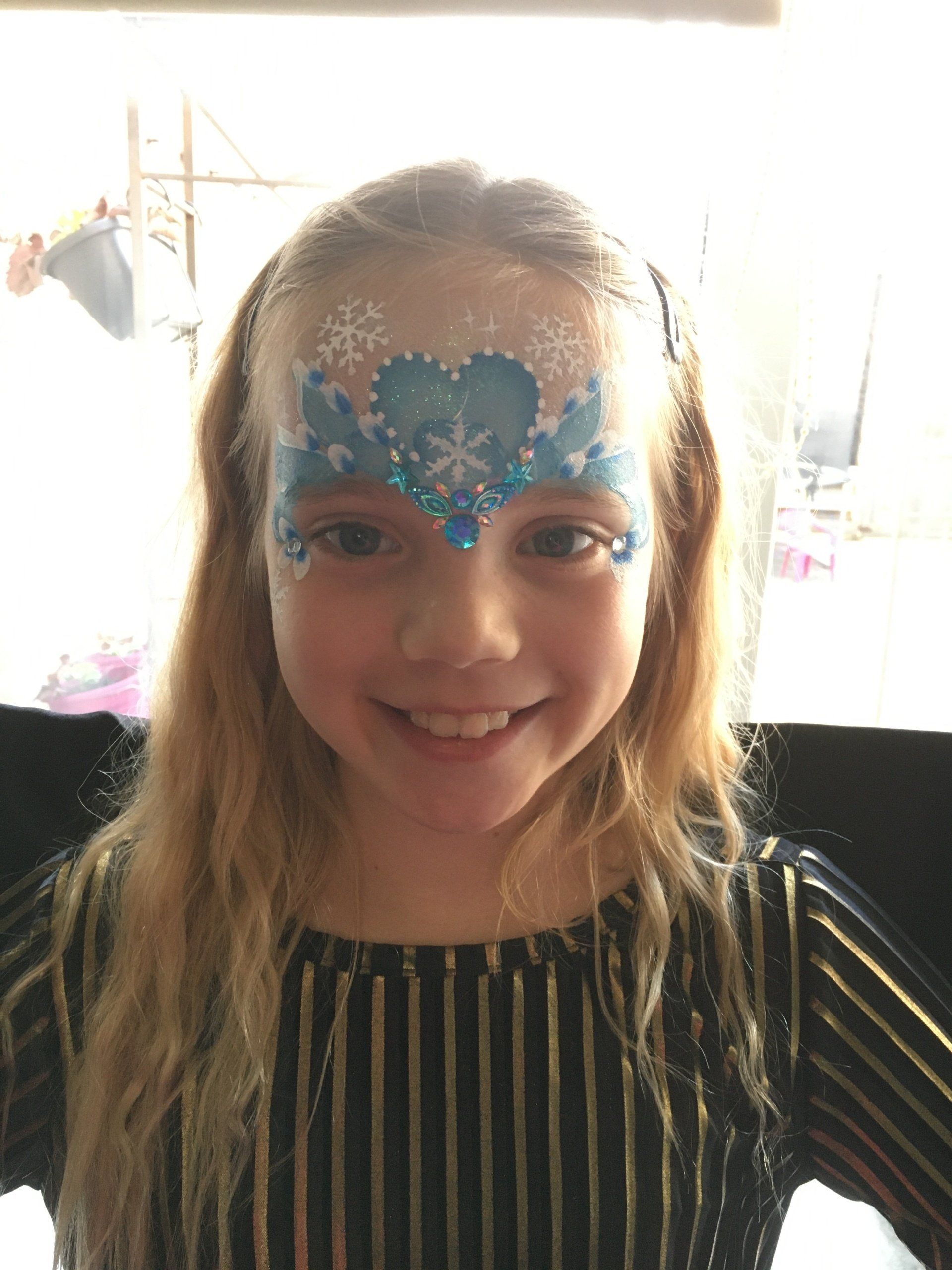 Kindervermaak schminken door Vanja Glitter & Schmink voor feest en evenement in Emmen, Assen, Groningen, Hoogeveen, Drenthe en Groningen