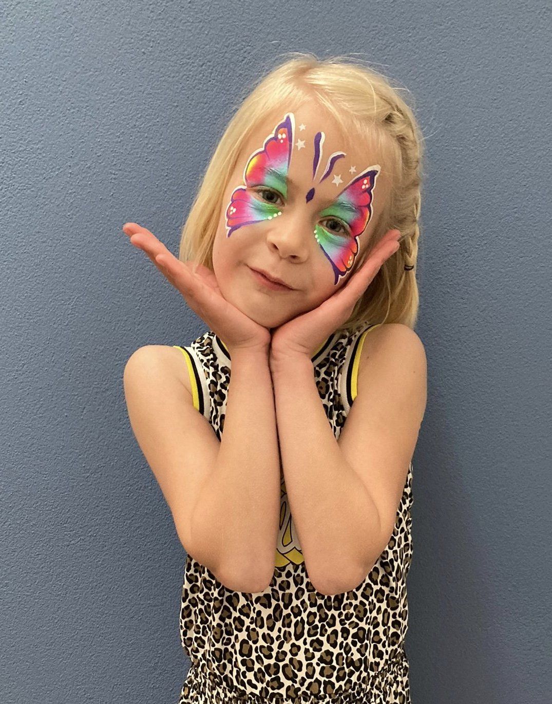 Kindervermaak schminken door Vanja Glitter & Schmink voor feest en evenement in Emmen, Assen, Groningen, Hoogeveen, Drenthe en Groningen