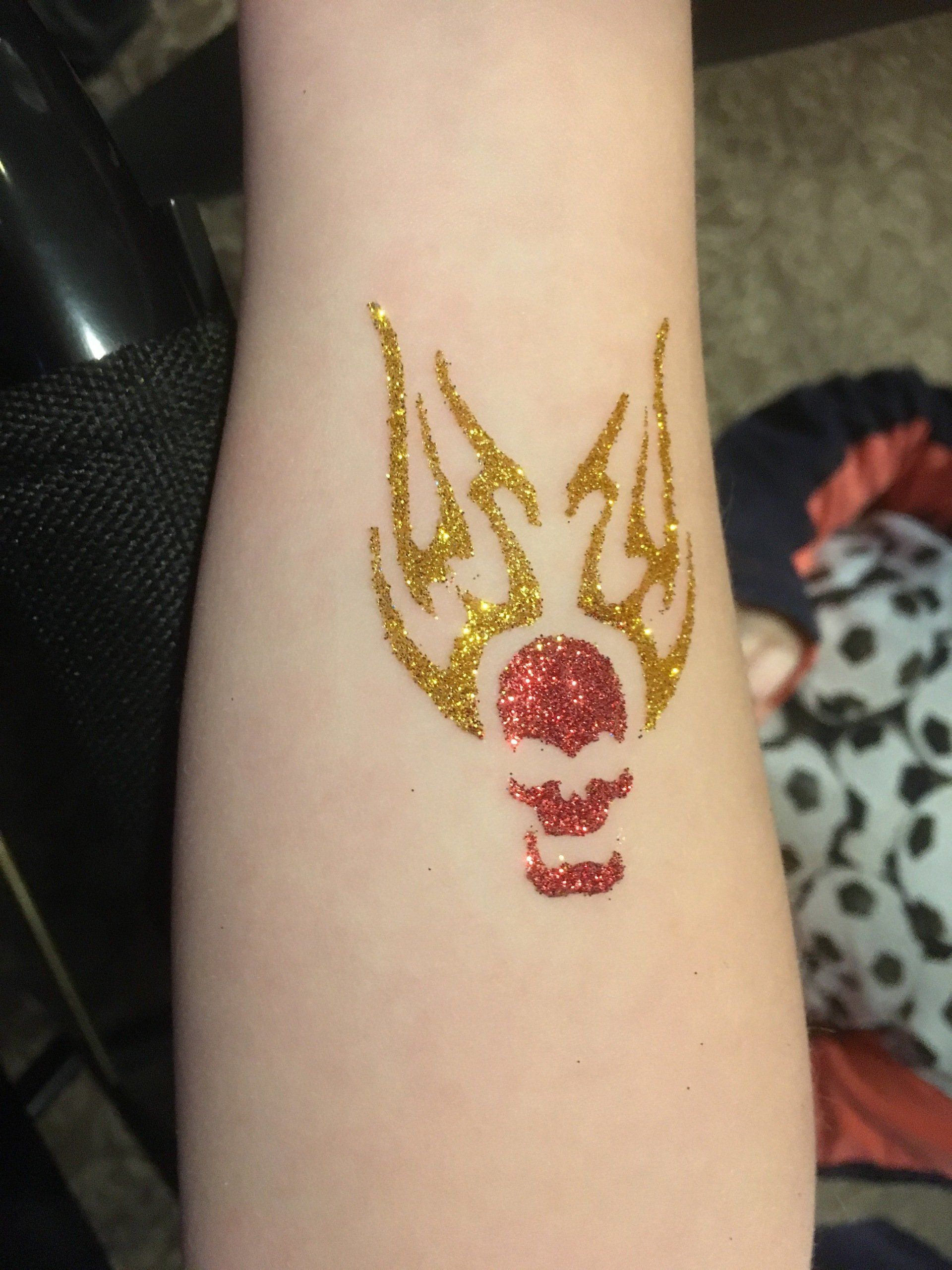 Kindervermaak glittertattoos voor feest en evenement Vanja Glitter & Schmink