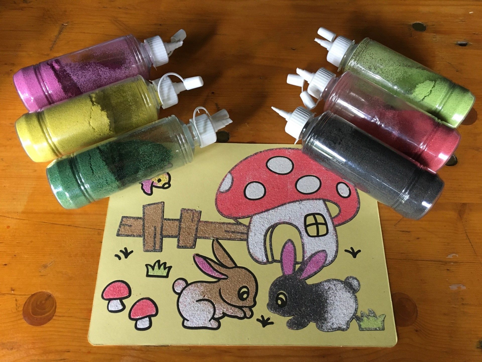 Kindervermaak schminken door Vanja Glitter & Schmink voor feest en evenement in Emmen, Assen, Groningen, Hoogeveen, Drenthe en Groningen