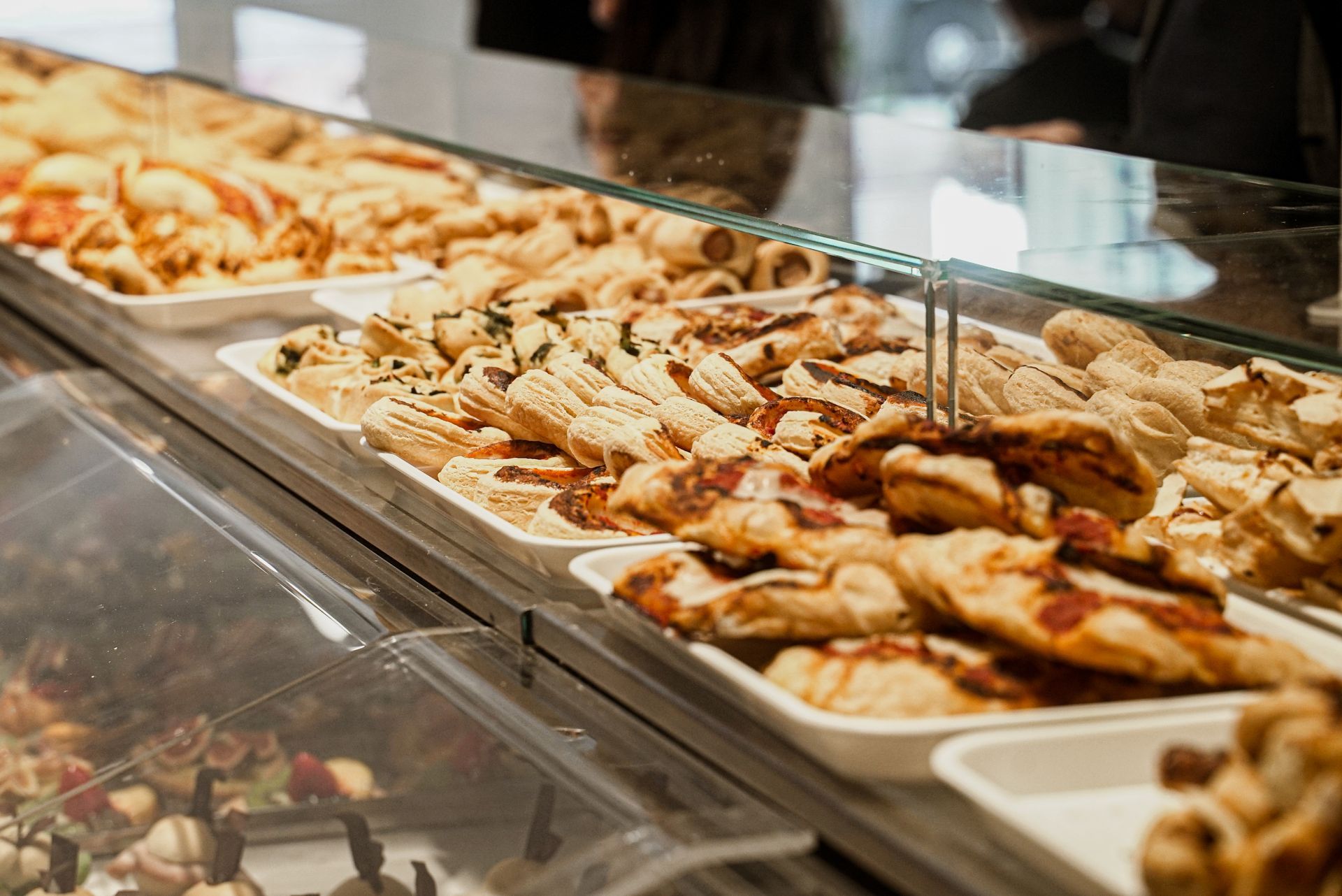 vetrina pasticceria
