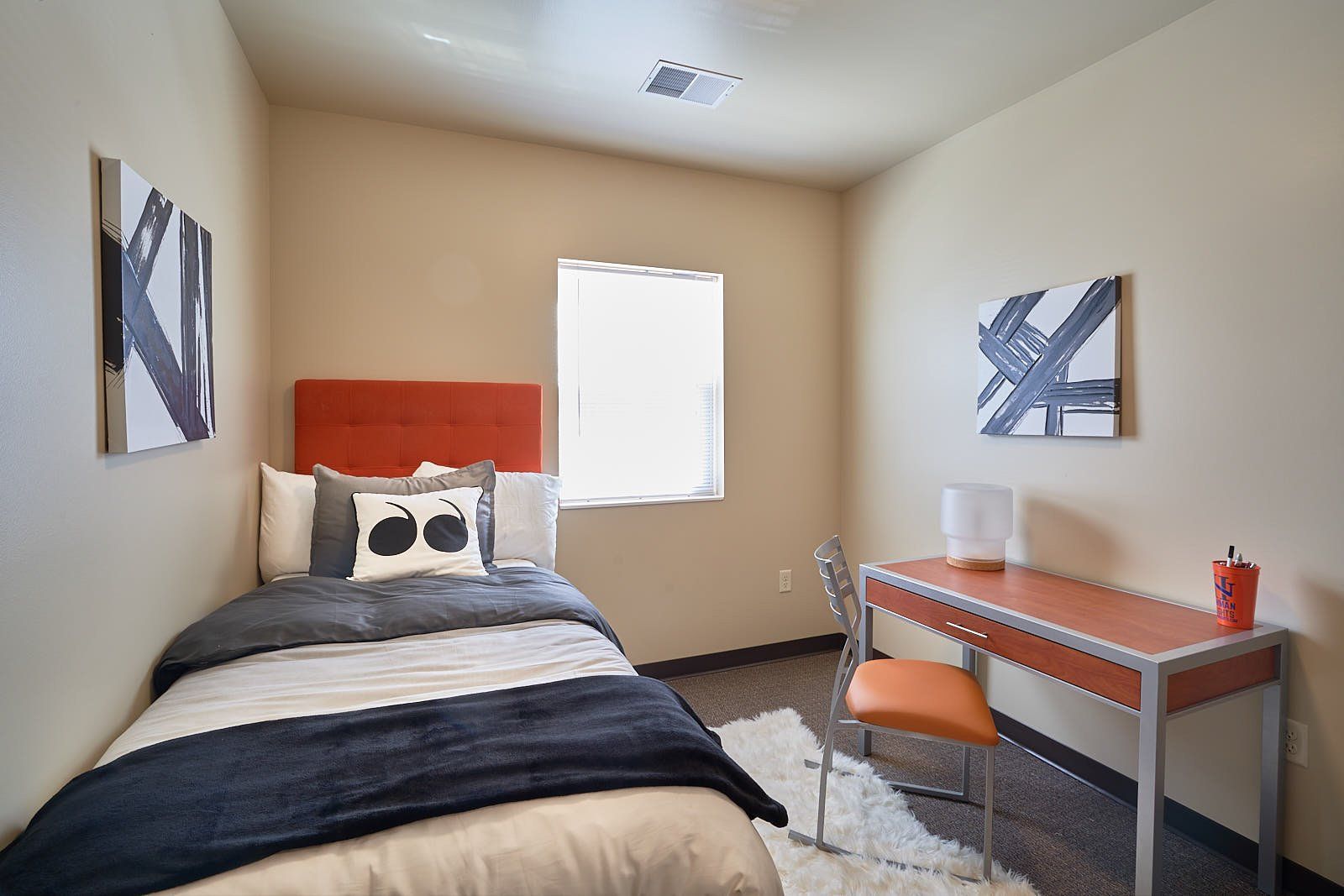 Bedroom | Newman Heights