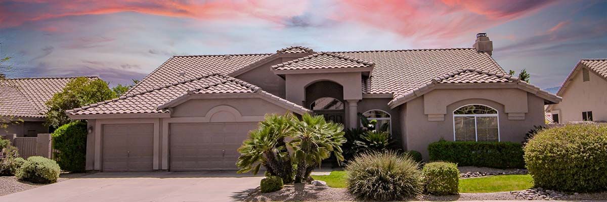 A picture of a beautiful real estate property in Gilbert, AZ featuring a curb appeal.