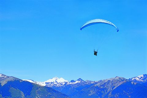 We can fabricate pretty much anything, including paragliding equipment covers