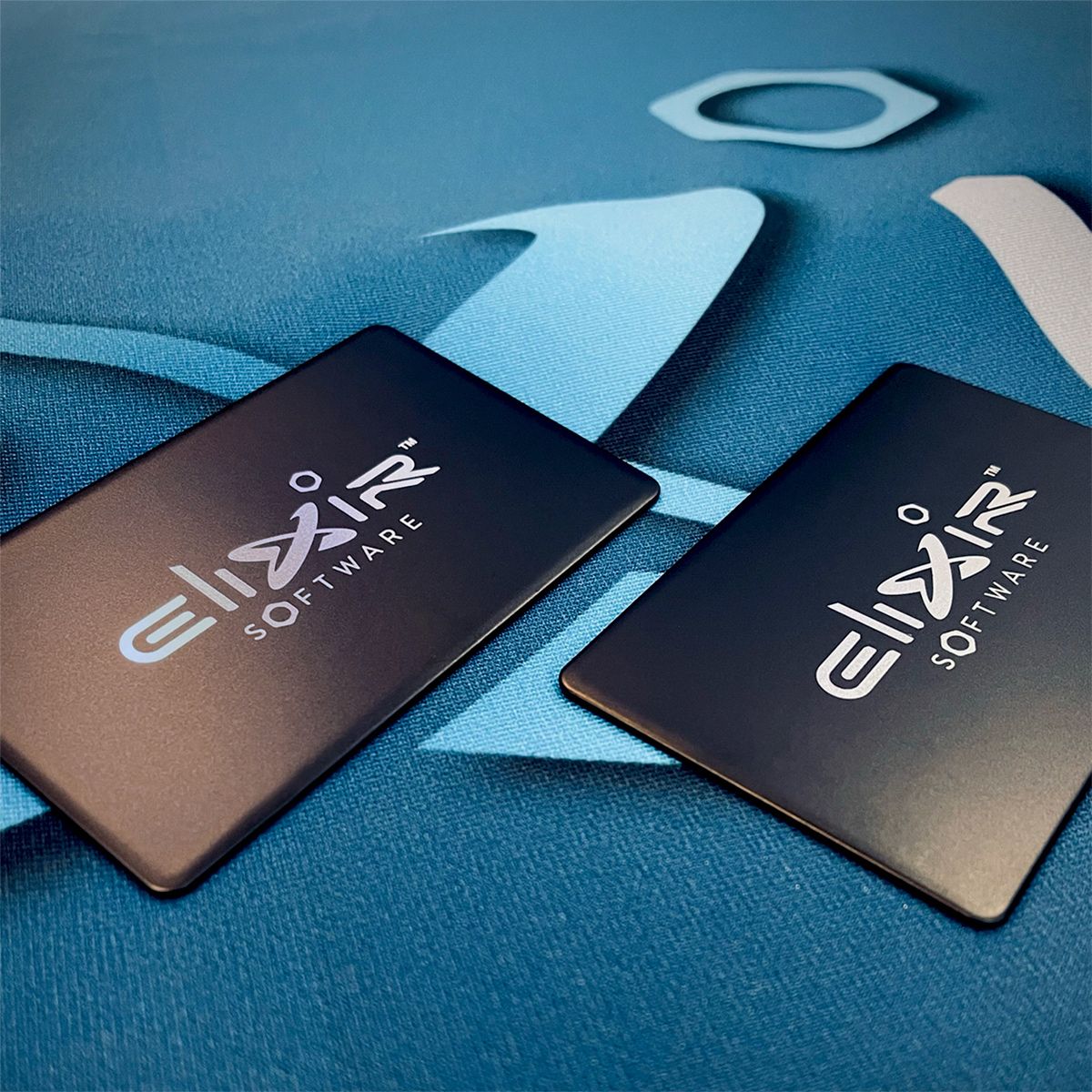 BioTech NFC metal business cards