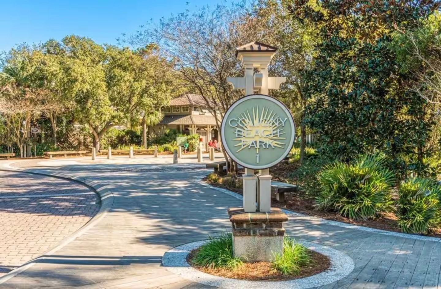 Welcome to the famous Coligny Beach on Hilton Head Island in South Carolina.