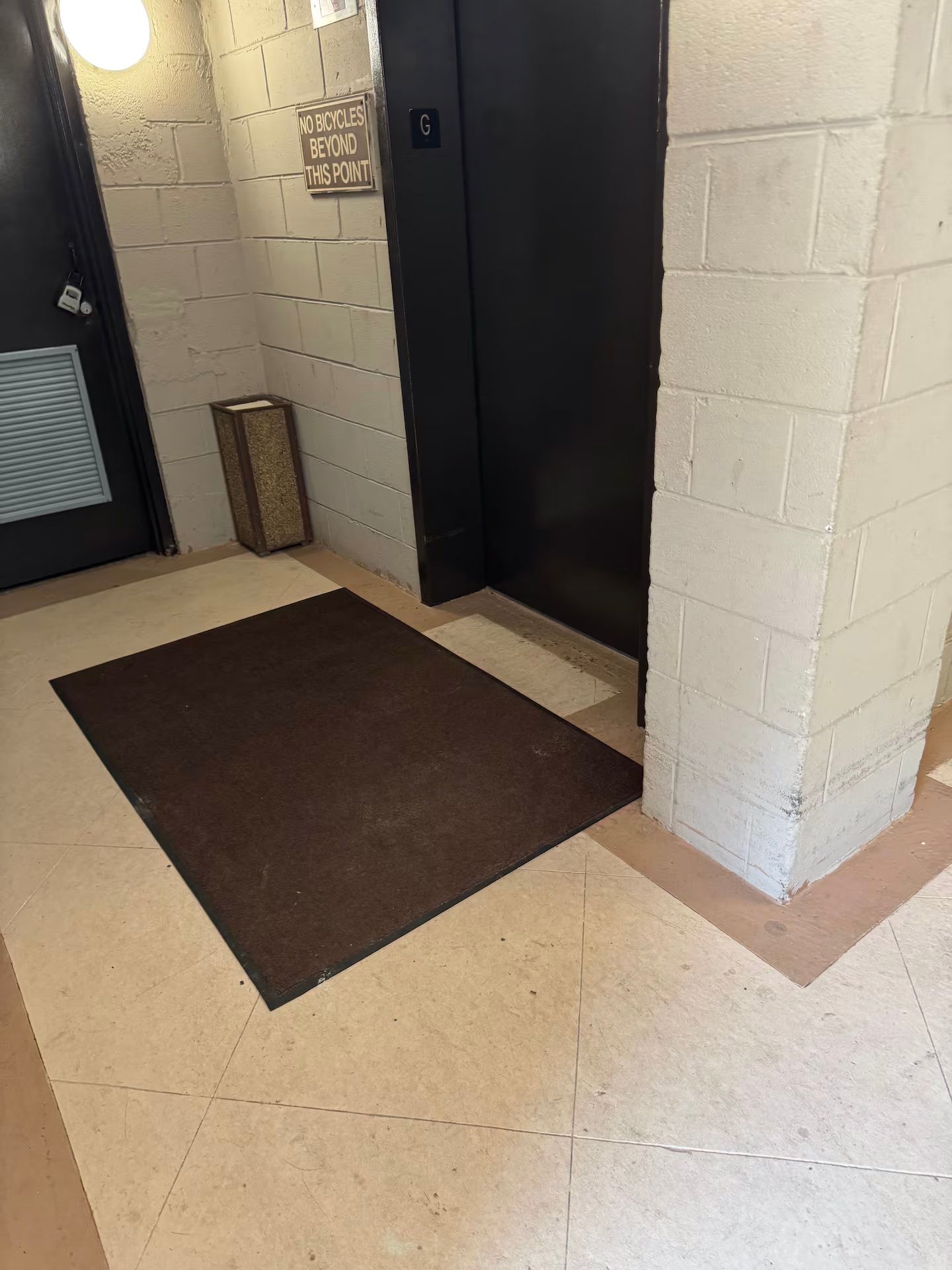 Your vacation property offers fully accessible elevators to secure parking.