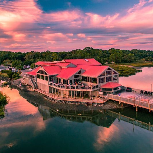 Old Oyster Factory is a recommended seaside restaurant on Hilton Head Island.