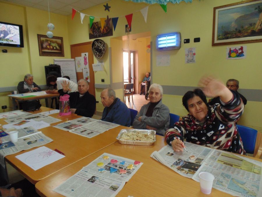 Attività di socializzazione per terza età