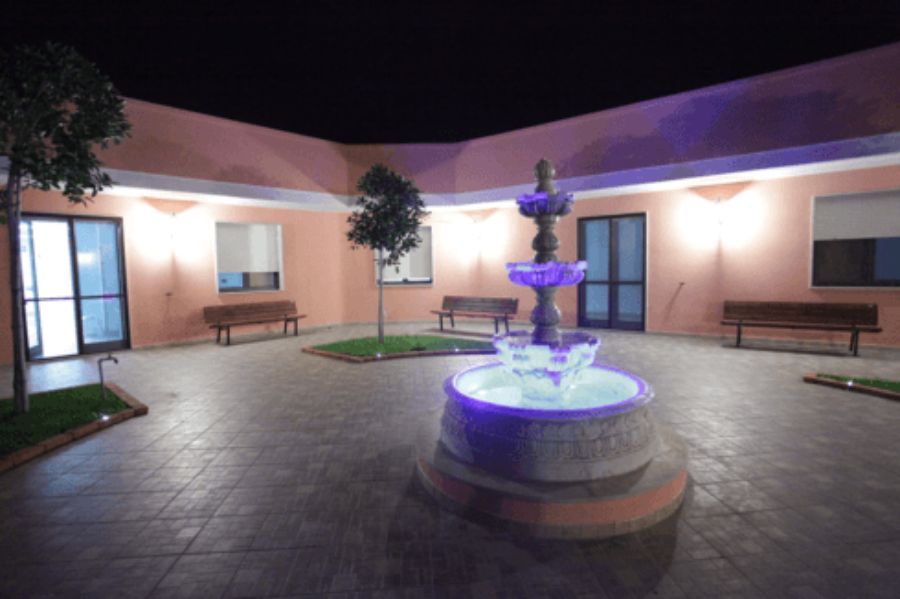 Residenza per anziani con parco