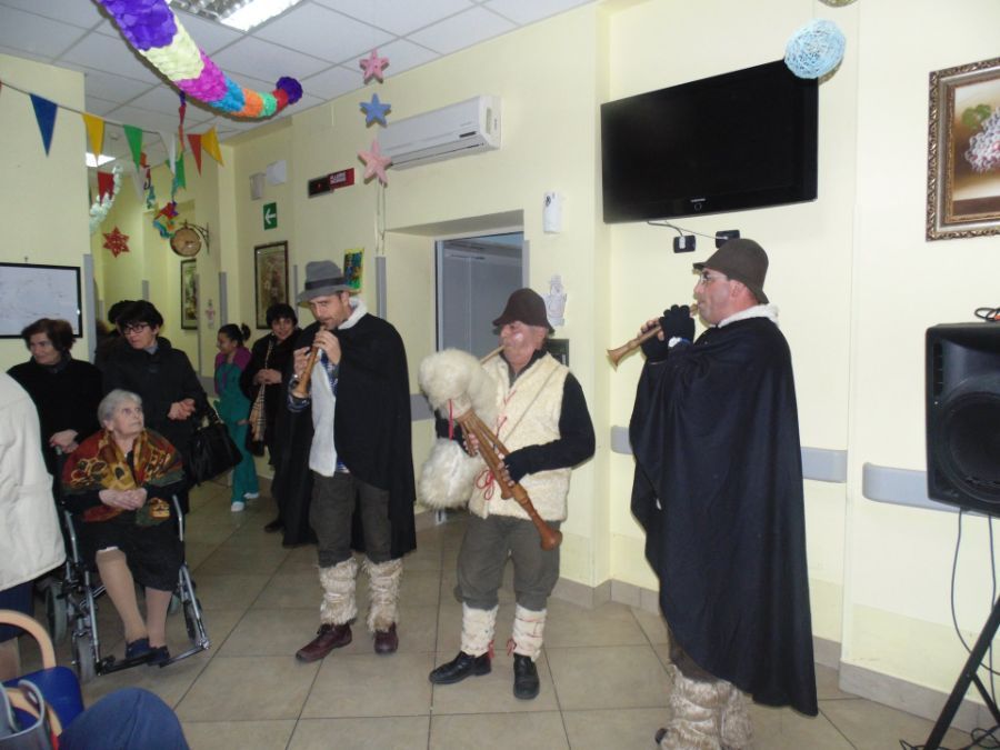 Celebrazione del Natale nella casa di riposo