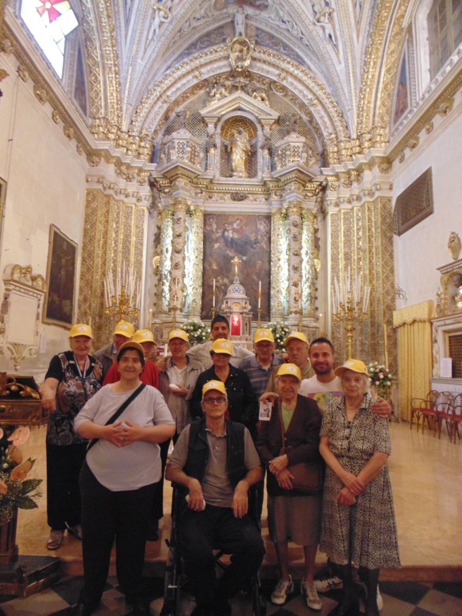 Escursione con ospiti della casa di riposo