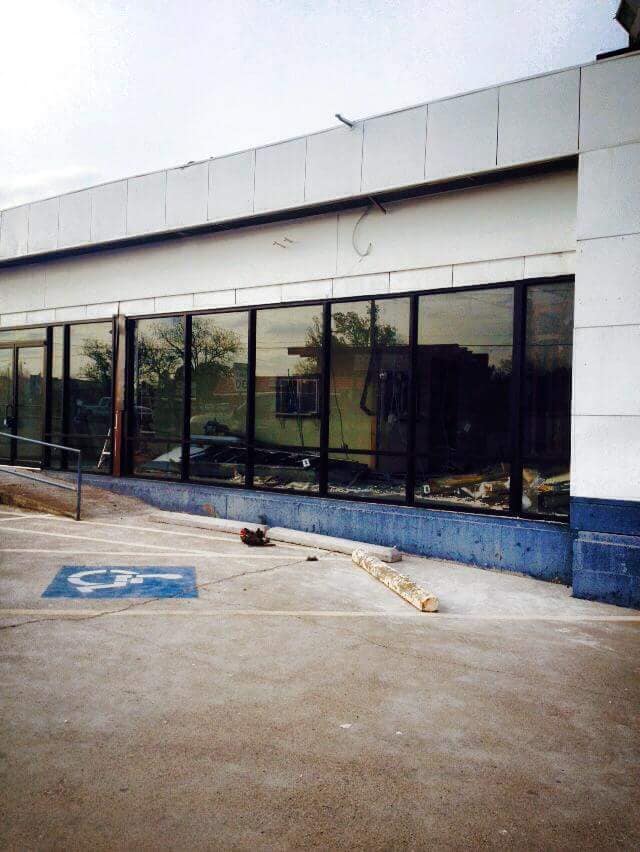 Commercial Window Glass Front View — Commercial Glass in Houston, TX