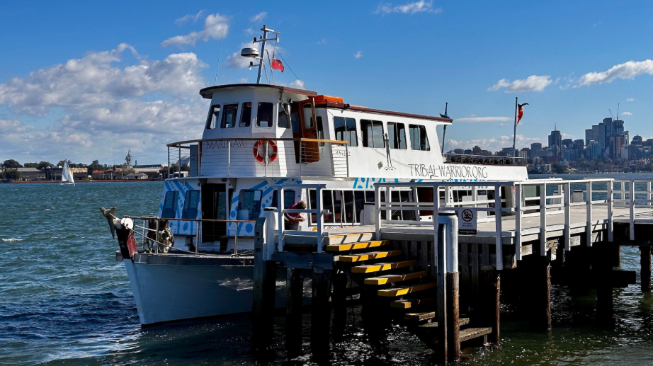 Peter Lynch, Managing Director and Editor at Sydney Travel Guide att our Cultural Cruise
