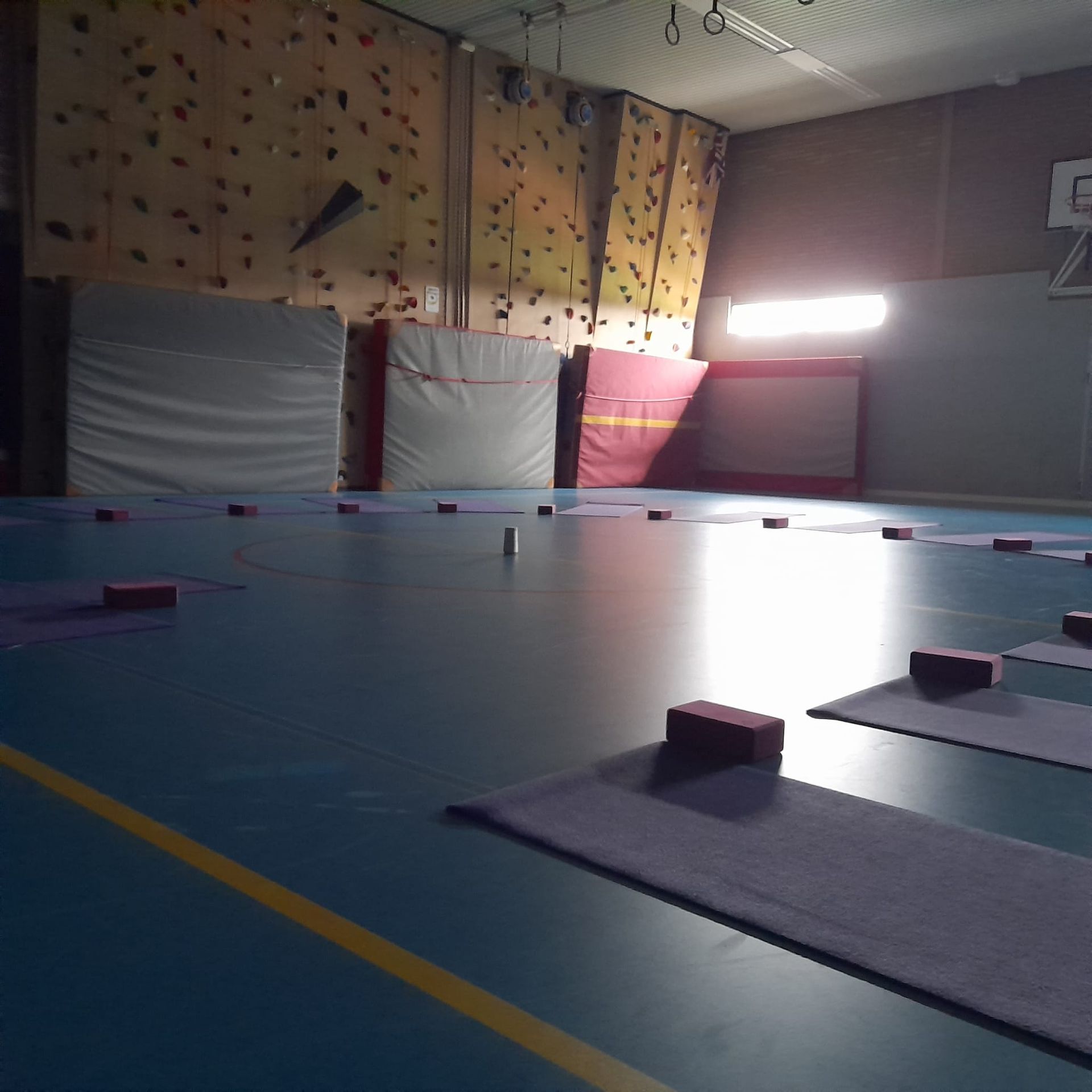 yoga op school voor tieners vanaf 14 jaar