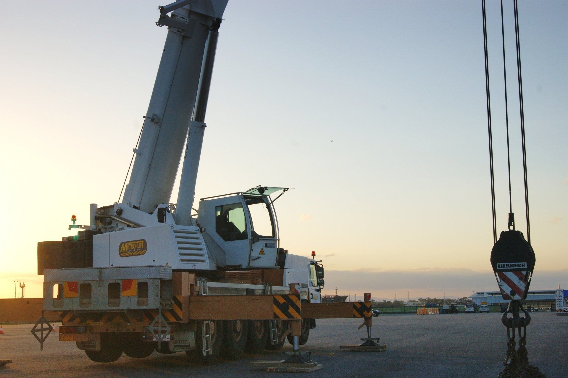 Crane Service — Eagle Farm, QLD — Russell Transport Pty Ltd