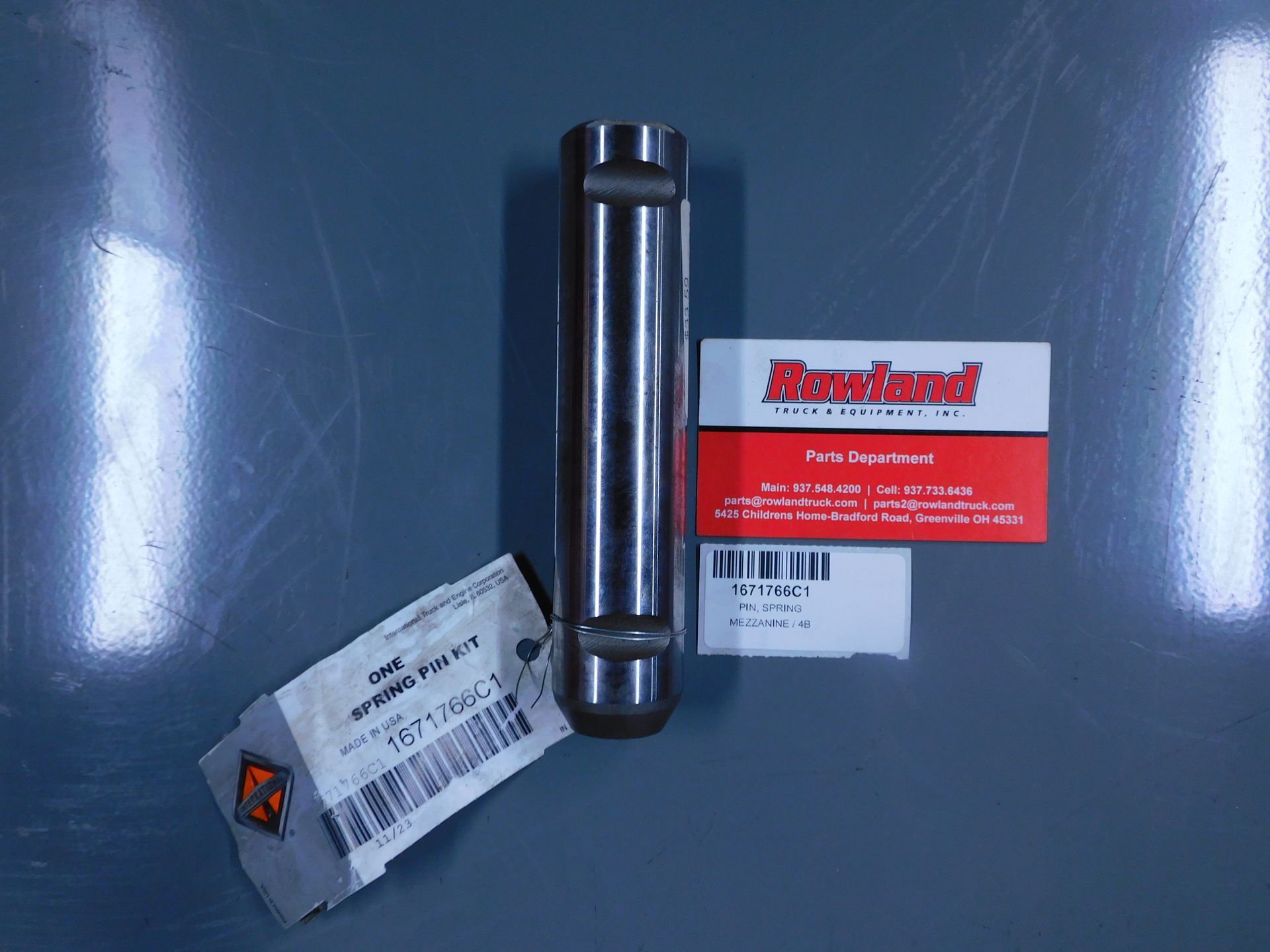 Shackle Spring Pin 1671766C1