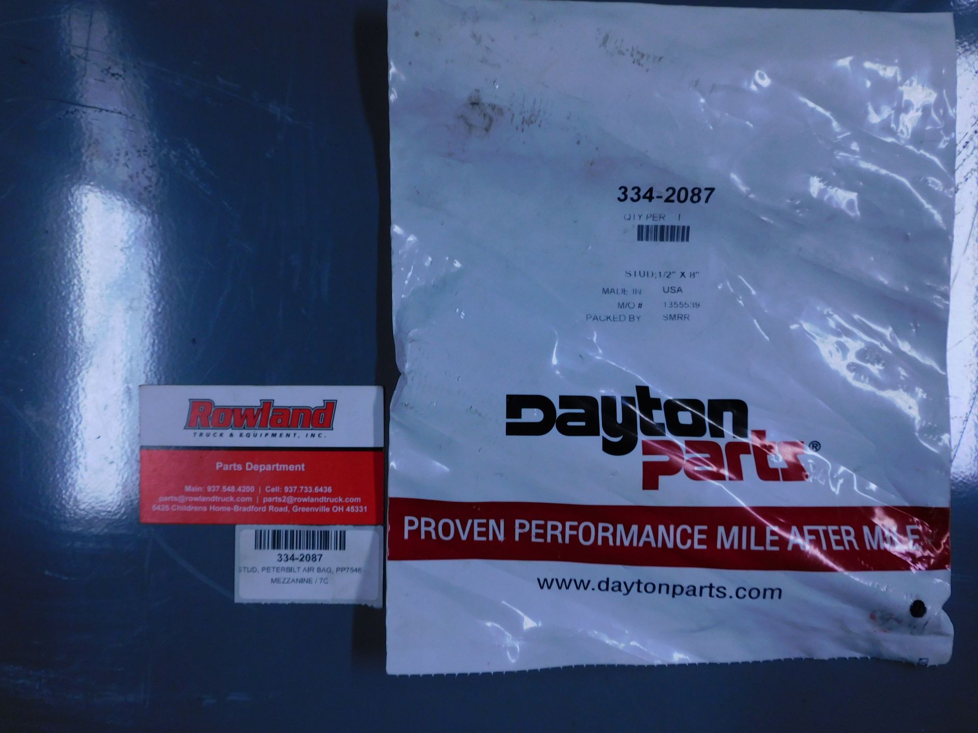 Peterbilt Air Bag Stud 334-2087