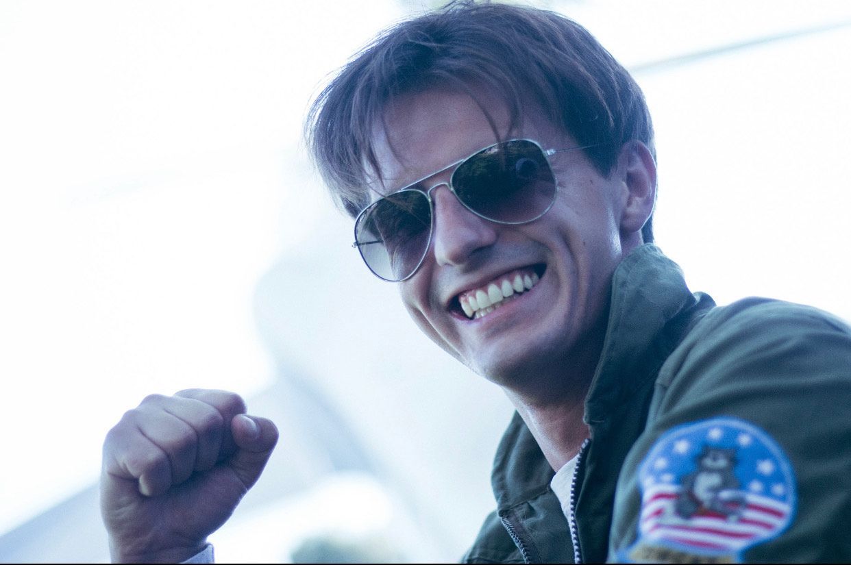 A Tom Cruise celebrity lookalike