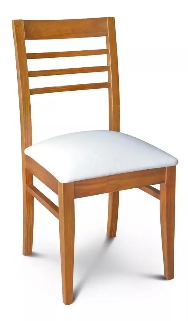 Silla de madera con asiento acolchado blanco y respaldo de láminas.