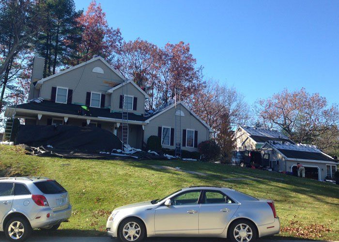 Best rated residential roofing contractor in MA