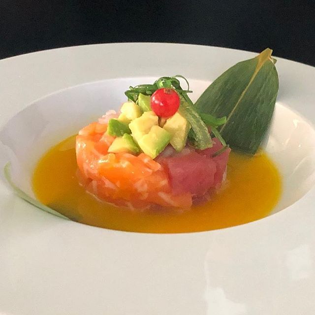 Tartare di salmone e avocado
