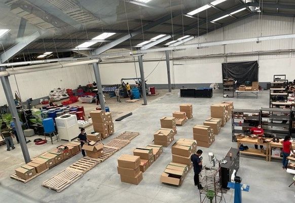 Equipamiento de bodega