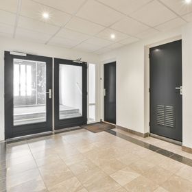 A picture of commercial doors in a business.