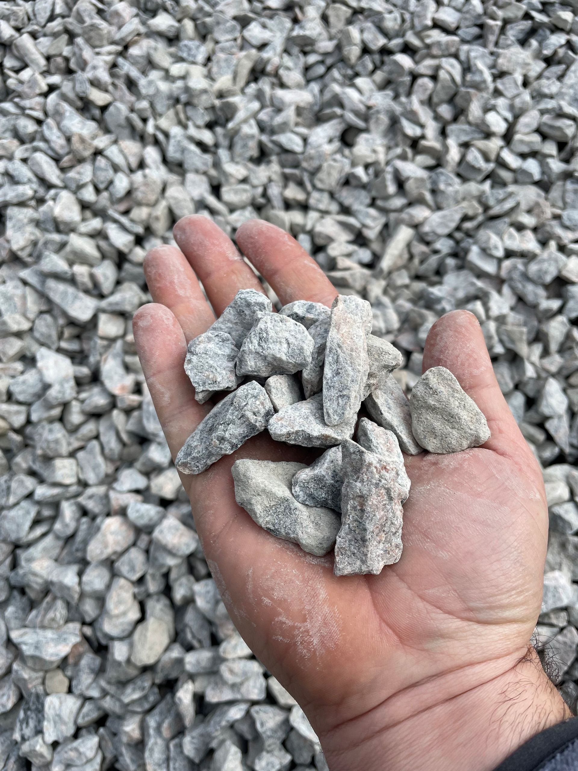 34th Inch Crushed Stone - Chepachet, Rhode Island - Chepachet Hardware