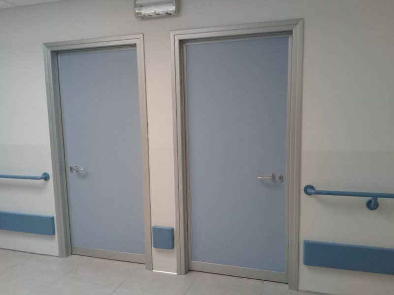 porte in alluminio per isolamento termico