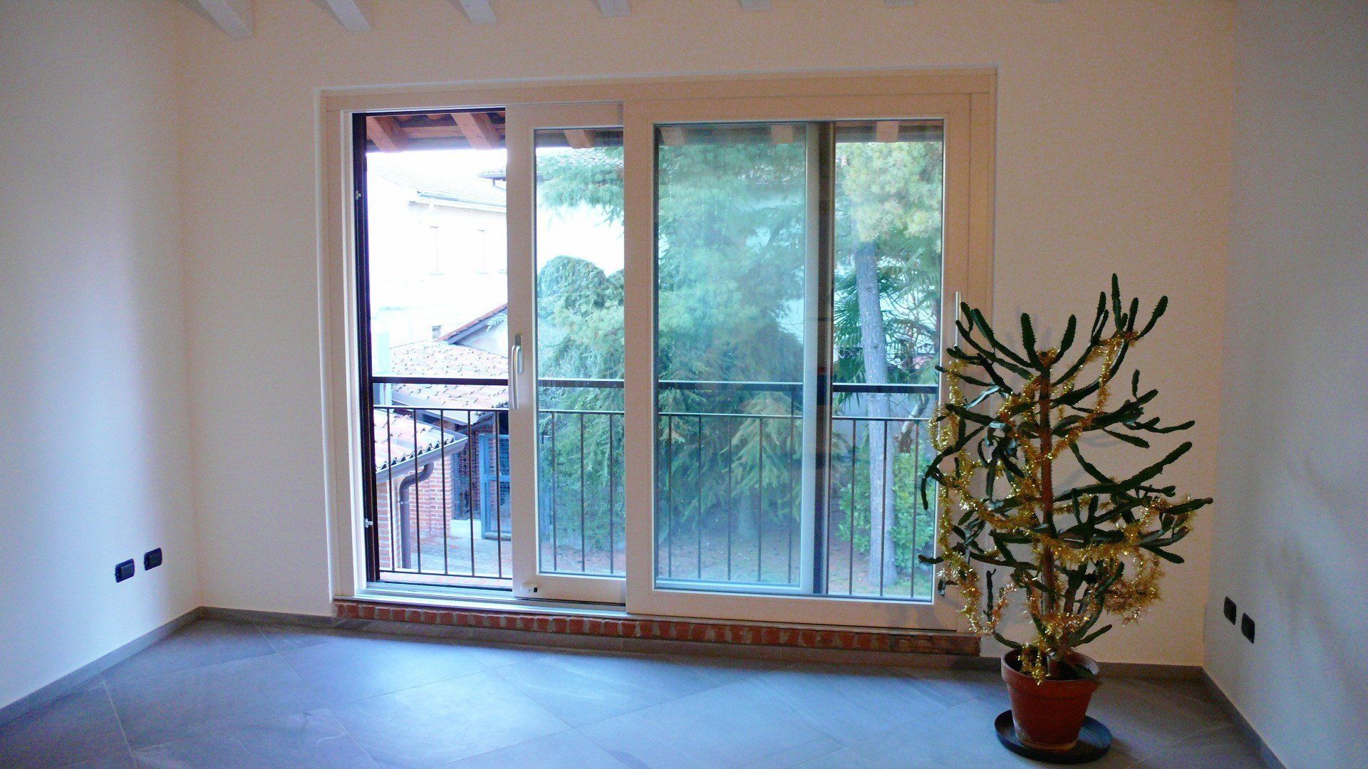 porta scorrevole in pvc